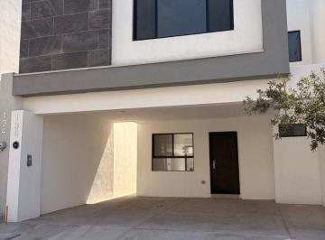 Casa de 3 habitaciones, García · Casa en Venta
