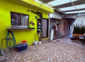 Terreno / Lote · 298m² · 2 Recámaras · Terreno en Menchaca