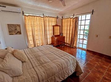 Casa de 3 habitaciones Renta MN 39,000 · Casa Amueblada en Bacocho Puerto Escondido