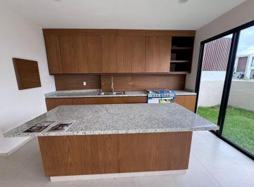 Casa de 4 habitaciones, Alvarado · Venta de Casa en Punta Tiburón, Alvarado, Ver