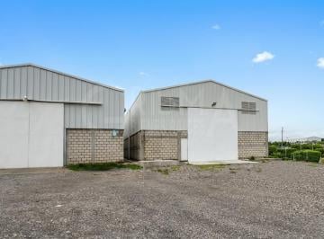 Bodega comercial · 450m² · 8 Estacionamientos · Bodega en Renta Av Las Américas (Tuxpan - Tamiahua)