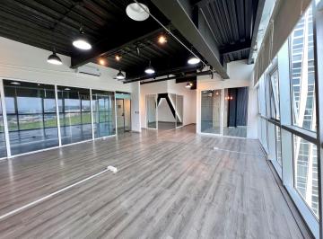 Oficina , Querétaro · Oficina con 2 Privados/sala de Juntas, A/c, Armarios, Blackouts, Coffee Station, Caja Fuerte, en Wtc