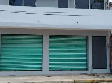 Edificio · 816m² · Edificio en Venta en Av Miguel Hidalgo, Col. Centro, Coatzacoalcos, Ver.