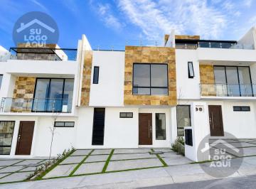 Casa en condominio · 224m² · 4 Recámaras · 2 Estacionamientos · Casa en Condominio - Fraccionamiento Zibatá