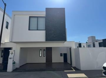 Casa de 3 habitaciones, Nacajuca · Casa en Renta en Villahermosa Zona Country