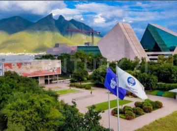 Local comercial · 132m² · Renta Local | Zona Tec de Monterrey | Tecnologico | Monterrey