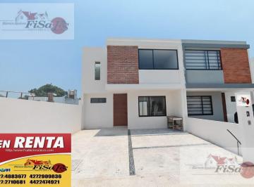 Casa · 142m² · 3 Recámaras · 2 Estacionamientos · Hermosa Casa en Venta