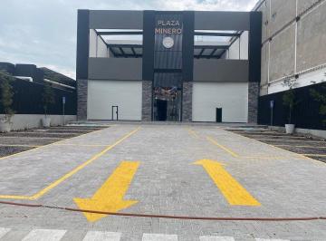 35b9f93cce06fec1e4994d1426ace611148932883724fd39d75f1f816b2e7a2d · Local Comercial en Renta con Ubicación Estratégica en Juriquilla