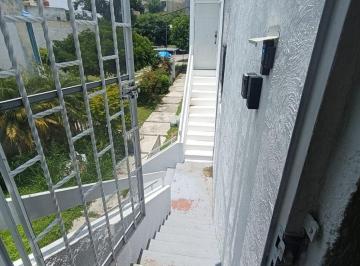 Casa de 2 habitaciones, Zapopan · Casa Duplex con Excelente Ubicación a Unas Cuadras de Lopez Mateos Cercas del Cerro del Tesoro