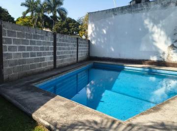 Casa · 182m² · 3 Recámaras · 1 Estacionamiento · Venta de Casa en Condominio de 10. Excelente Ubicación