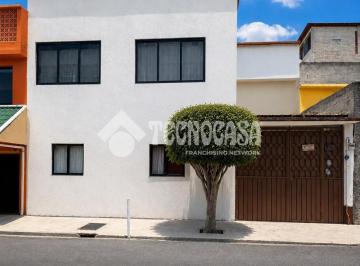 Foto · Casa - Venta