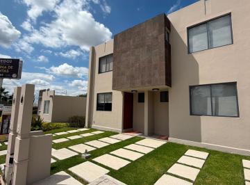 Casa de 3 habitaciones, León · Casa en Blvd. Ideal Para Negocio