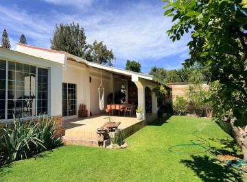Casa de 3 habitaciones, Zapopan · Rancho Contento Renta