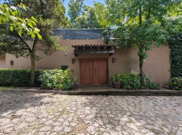 Casa de 4 habitaciones, Cuajimalpa de Morelos · Residencia de Autor en Venta en Contadero