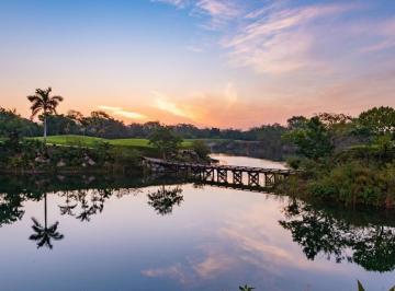 Terreno / Lote , Mérida · Terreno en Venta Mérida| Yucatán Country Club| 1,669.54 m²