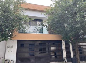 Casa de 3 habitaciones, Monterrey · Casa de 140 m² con 3 Recámaras en Renta en Cumbres San Agustín