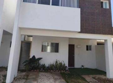 Departamento de 3 habitaciones, Solidaridad · Renta Casa Modelo Okume en Privada Coco Los Olivos
