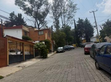 Casa de 3 habitaciones, Cuautitlán Izcalli · Casa en Venta Bosques del Lago, con Vigilancia 24/7 y Remodelada.
