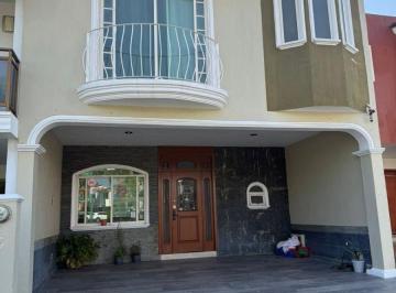 Casa de 3 habitaciones, Zapopan · Casa en Renta en Fraccionamiento Real de Valdepeñas, Zapopan