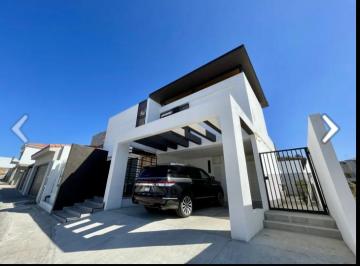 Casa de 4 habitaciones, Tijuana · Rento Casa en Real del Mar