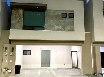 Casa · 151m² · 3 Recámaras · 2 Estacionamientos · Casa en Renta Emana Residencial