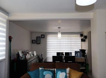 Casa · 240m² · 4 Recámaras · 2 Estacionamientos · Casa en Venta en Viveros de La Loma, Tlalnepantla