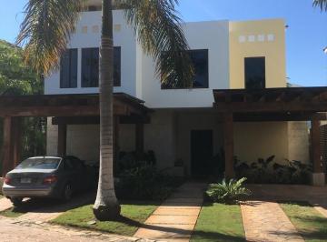 Villa de 3 habitaciones, Mérida · Villa en Venta Mérida| Yucatán Country Club| 309.76 m²