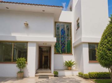 Casa de 4 habitaciones, Naucalpan de Juárez · Casa en Venta Circuito Misioneros Satélite