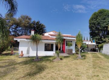 Casa de 2 habitaciones, Tlajomulco de Zúñiga · Bonita Casa con Amplio Jardin en Santa Anita