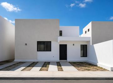 Casa de 3 habitaciones, Mérida · Casa en Venta en Mérida, Zona Norte, Real Montejo