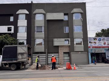 Departamento · 60m² · 2 Recámaras · 1 Estacionamiento · Departamento Zona Plaza Dorada - Condominio Americano