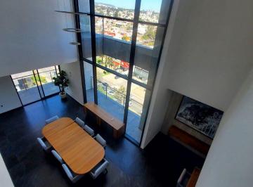 55db674167eb7852e2e42e795d428503c91e7ee95fc08355beace0668a3426cb · Departamento Penthouse Doble Altura de 320 m² con 3 Recámaras en Renta en Zapopa