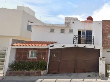 Casa de 4 habitaciones, Querétaro · Venta de Casa en Queretaro Milenio III Av Senda Eterna
