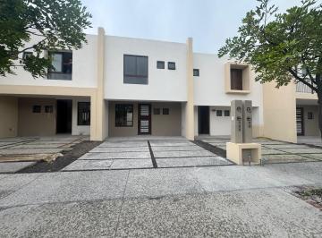 Casa en condominio de 3 habitaciones, León · Casa en Renta en Arras Norte, Zona Norte