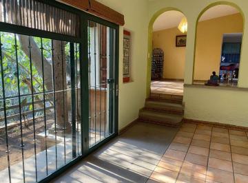 Casa de 3 habitaciones, Cuernavaca · Casa de 207 m² con 3 Recámaras en Venta en Jardines de Acapatzingo con 3 Terrazas con Vista