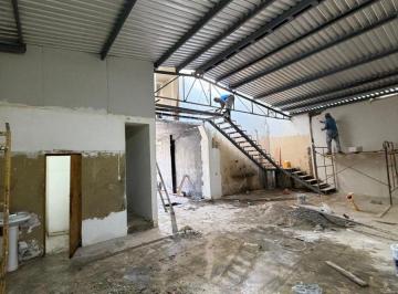 Bodega comercial , Celaya · Av Irrigación Celaya $17 000