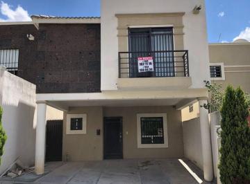Casa de 3 habitaciones, Saltillo · Renta Casa Al Sur 3 Recámaras Equipada con Cocina Integral, $15,000. Más Mtto. Fracc. Privado