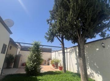 Casa de 3 habitaciones, Saltillo · Renta $24,000 de un Piso 3 Recamaras Cada Una con Su Propio Baño y un Estudio Cerrado o 4a Recámara