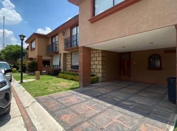 Casa en condominio de 3 habitaciones, Metepec · Casa de 170 m² con 3 Recámaras en Venta en Santa Cruz Metepec