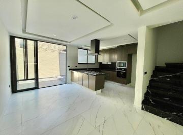 Casa de 4 habitaciones, Zapopan · Casa Lujosa en Venta Vitana Altavista Residencial