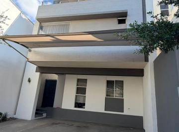 Casa de 3 habitaciones, Monterrey · Renta Casa Amueblada Cerradas de Cumbres