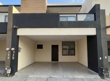 3bb375ebdb31713f088dfc66d4e48a87a51d493eec6e0916fdb9a00b949438b8 · Casa en Las Nubes Real del Valle