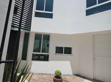Casa de 3 habitaciones, Puebla · Casa en Venta en Bugambilias, Estilo Moderno, Av 16 de Septiembreccu Buap