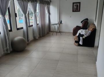 Casa · 225m² · 4 Recámaras · 1 Estacionamiento · Casa - Buenavista Zinacantepec