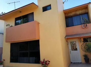 Casa de 4 habitaciones, Naucalpan de Juárez · Casa de 237 m² con 4 Recámaras en Venta en Naucalpan de Juárez Jardínes de San Mateo.
