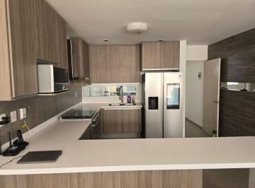 Casa en condominio de 3 habitaciones, El Marqués · Renta Casa Amueblada Zibata a 600 m Anáhuac