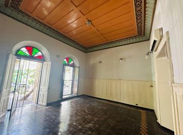Local comercial , Mazatlán · Local a Pasos de La Plazuela Machado en Renta