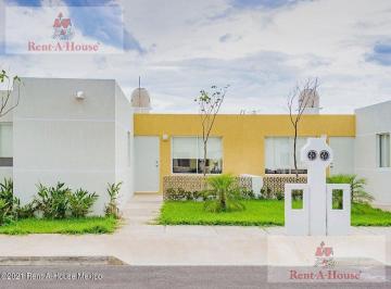 Casa · 117m² · 3 Recámaras · 2 Estacionamientos · Casa en Venta en Mérida, del Sur Ma 25 - 588.