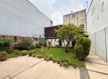 Casa de 3 habitaciones, Gustavo A. Madero · Casa en Venta en Lindavista | 3 Habitaciones, 4 Estacionamientos y Jardín Trasero