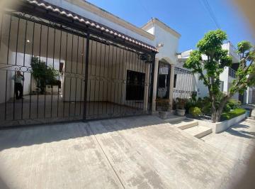 aa757270a220bbd4dbfe0c49ebcb39d8a5a7d1733e64bf9c8827224a21537a8d · Casa en Venta Cumbres Elite, 2do. Sector